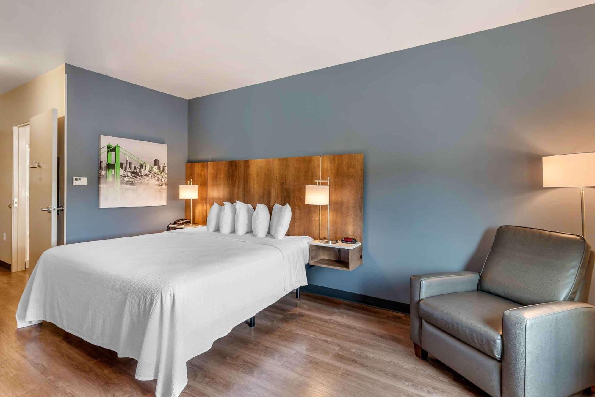 Extended America Premier - Hotel Fredericksburg